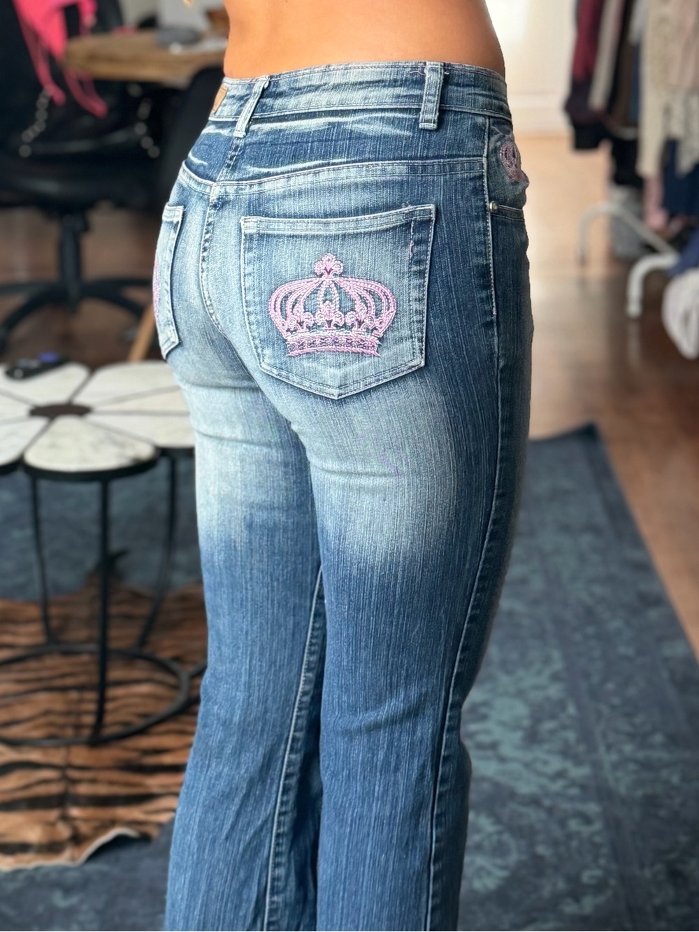 Low-Rise Y2K Pink Crown Jeans 👑